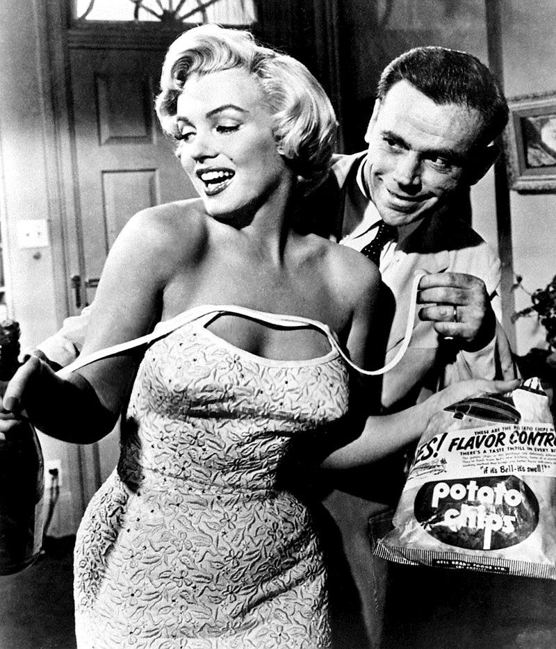Marilyn Monroe - krótkie życie, dziwna śmierć. Dlaczego zmarła?